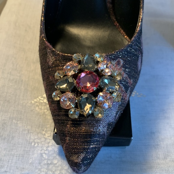 Guess Ladies Shoes - Picture 3 of 14